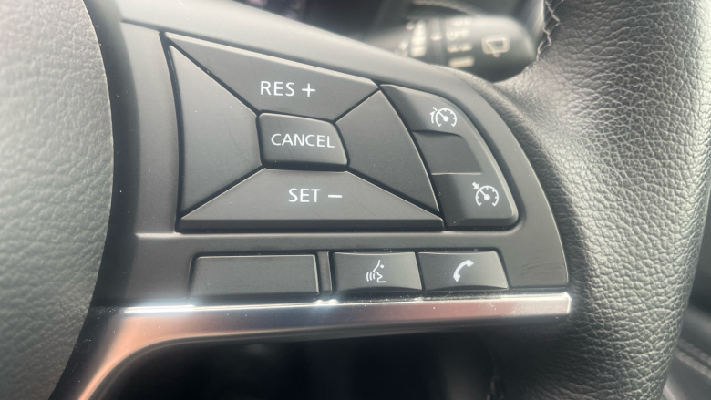 Nissan Juke 1.6 Hybrid N-Connecta 5dr Auto Hybrid Hatchback